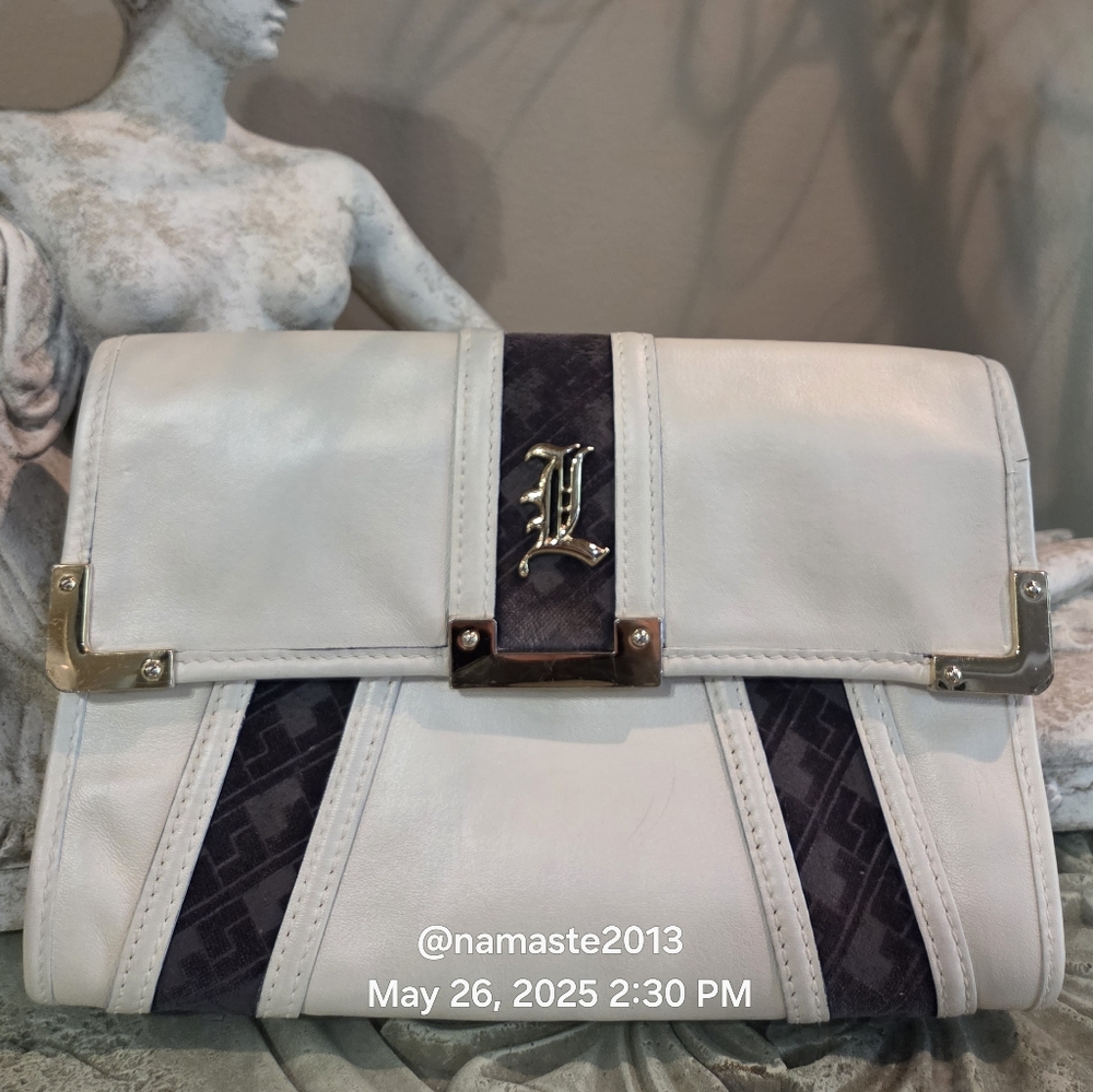 L.A.M.B. by Gwen Stefani Frosted Pearl Clutch Leather Designer Celebrity #141